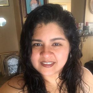 Meet your Posher, Araceli